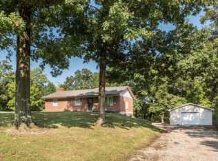 10306 Baker Rd, Henley, MO 65040