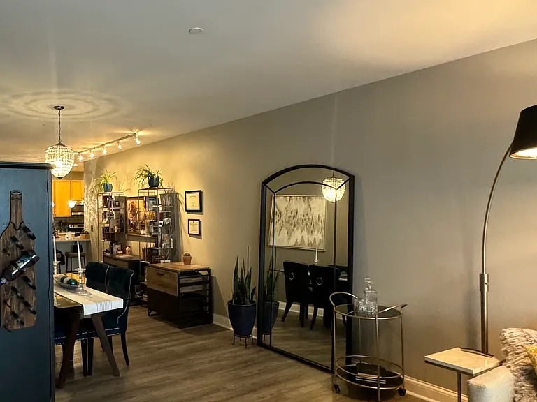 1915 N Water St #207 — Photo 10