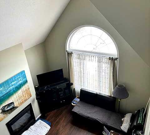 5th image of 5015 38th St
