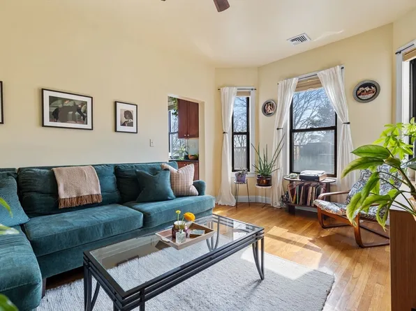 42 Rockview St APT 6, Jamaica Plain, MA 02130