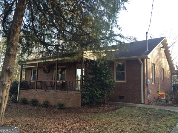 337 Lake Front Rd, Canon, GA 30520