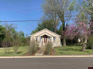 610 Gray St, Mountain Home, AR 72653