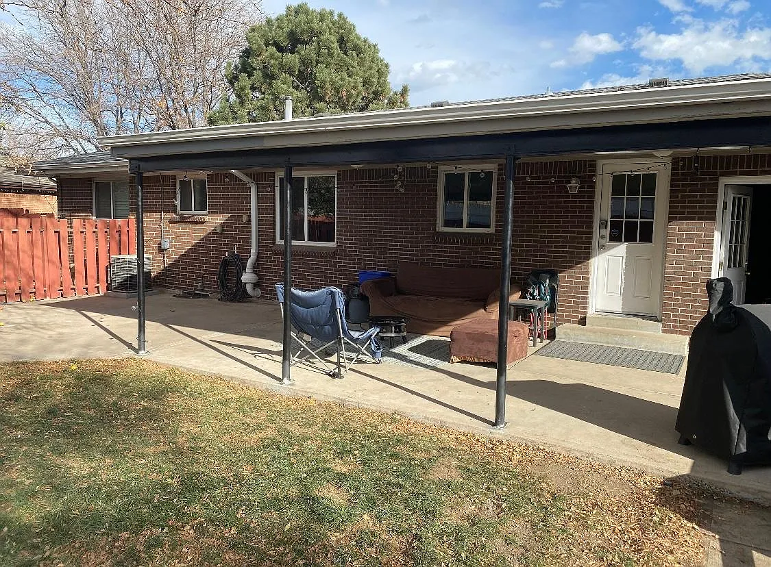 3 bed, 1200 sqft, $1,200 — Photo 3