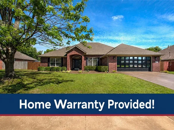 2210 SW Juniper Ave, Bentonville, AR 72713