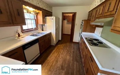 2608 Abercorn Cv — Photo 4