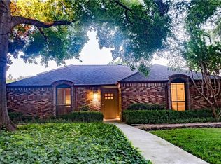 9006 Summer Glen Ln, Dallas, TX 75243