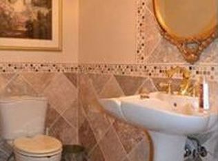 5 Penbrook Ct, West Windsor, NJ 08550