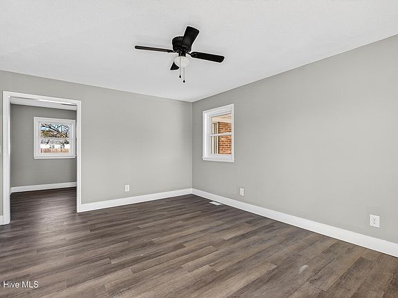 3rd image of 290 Cow Horn Road