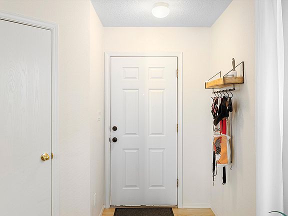 5th image of 6115 Park South Pl NW