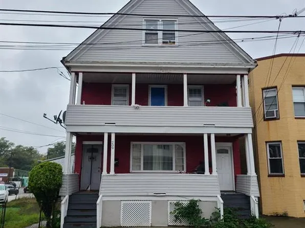 209 Sherman St, Perth Amboy, NJ 08861