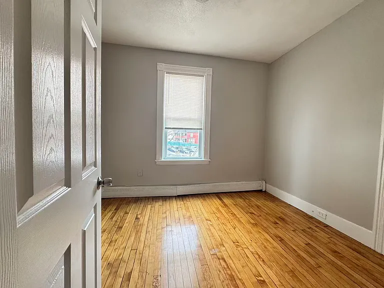 835 Broadway #B2 — Photo 8