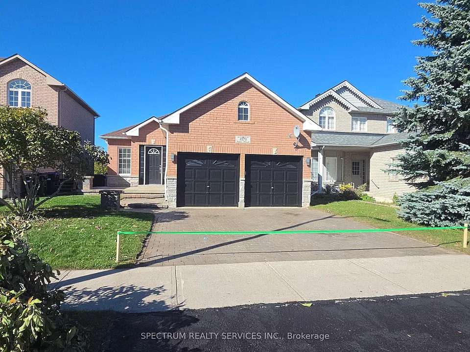 1271 Gina St