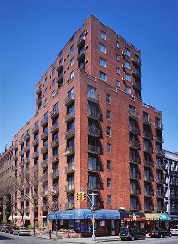 171 E 89 St - Front