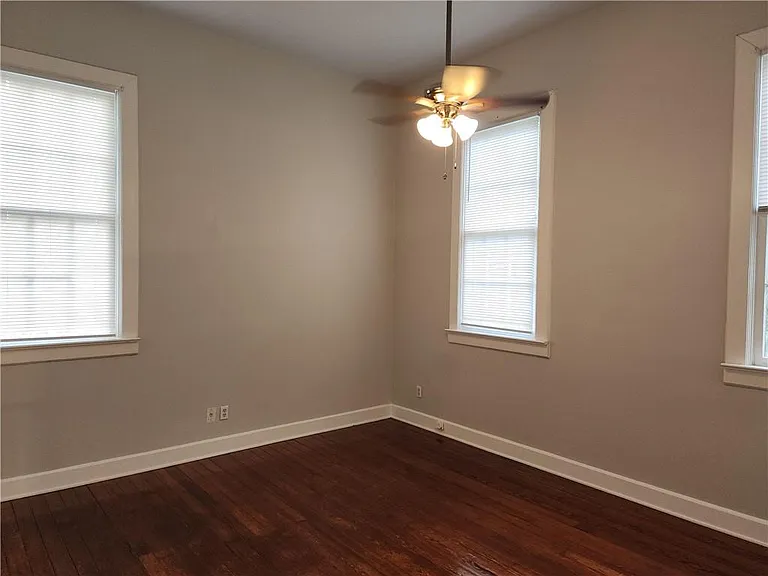 110 S Dearborn St #3 — Photo 30