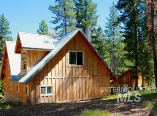 105 Saddle, Atlanta, ID 83601