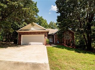22148 W War Eagle Rd, Springdale, AR 72764