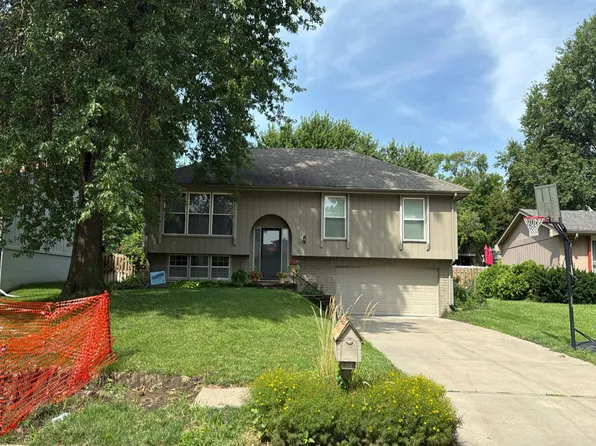 2734 N 121st Ave, Omaha, NE 68164