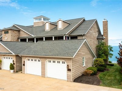 3048 Whispering Shores Dr, Vermilion, OH, 44089