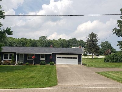 3315 Kinsley Dr NE, Hartville, OH, 44632