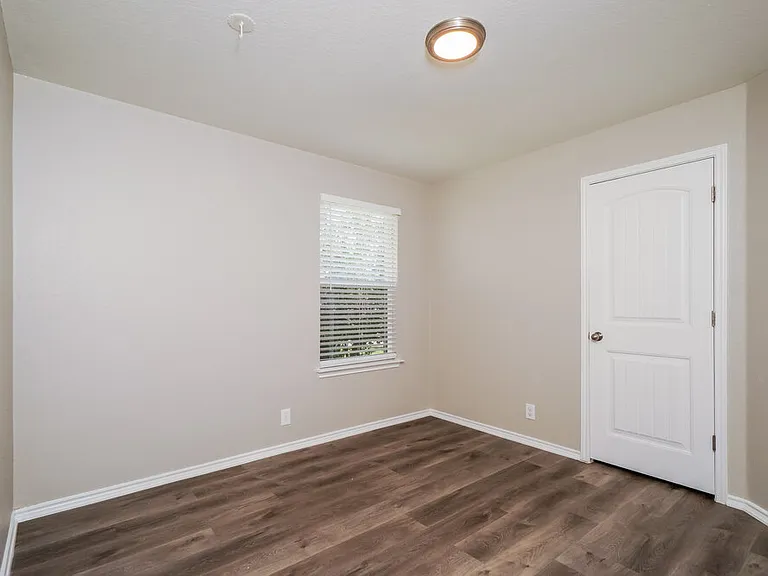 8806 Double #OAK — Photo 13
