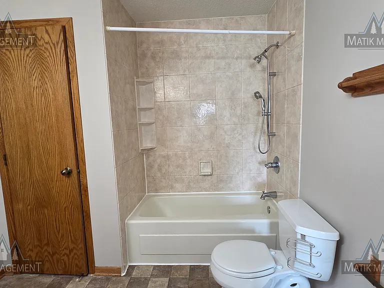 5605 Nancy Ln NW — Photo 44