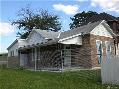 1st image of 640 Taylor St