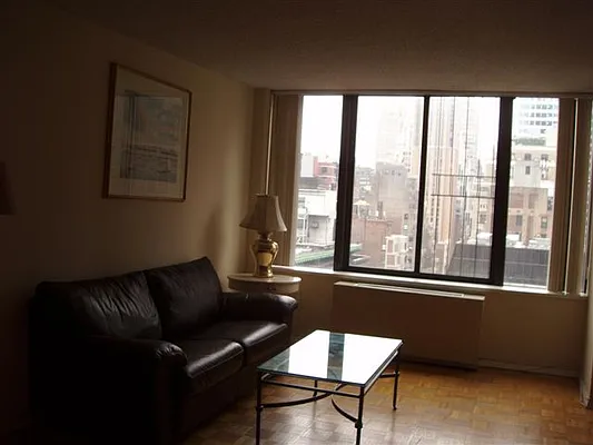 Rented by Adriana Arciello, LREB | media 26