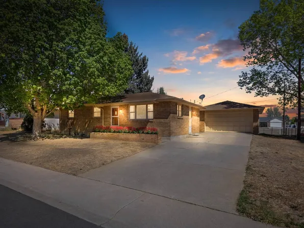 1003 N 2nd St, Johnstown, CO 80534