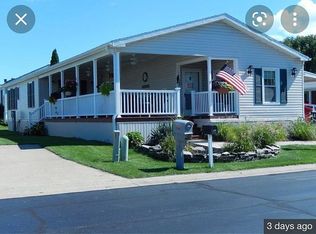 1665 N Harbor Crossing Rd, Marblehead, OH 43440