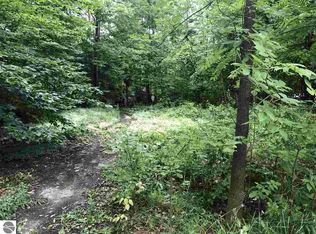 2425 Forest Dr, Lupton, MI 48635