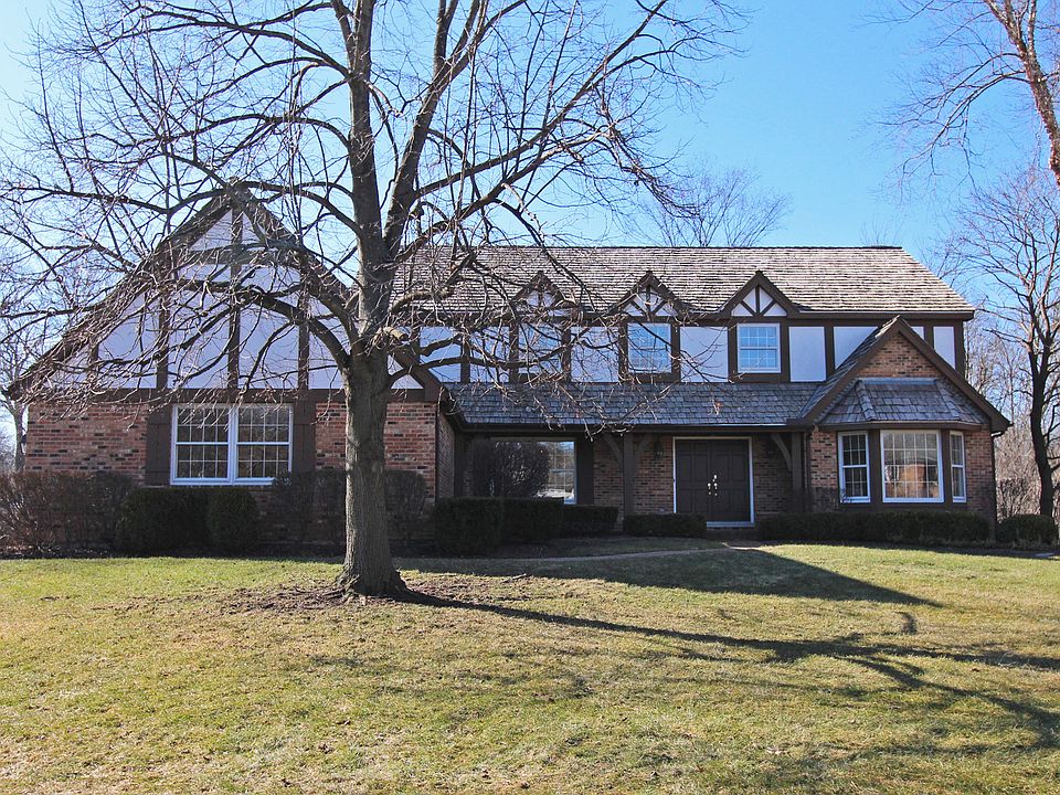 1st image of 304 Carlisle Ln