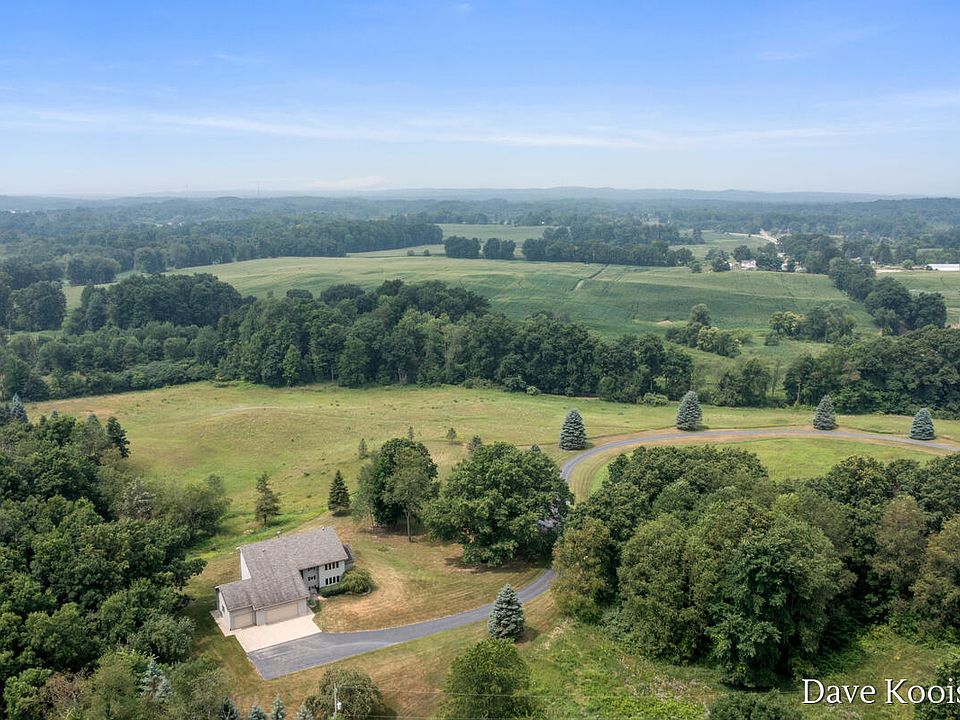 1st image of 2285 Yeckley Rd