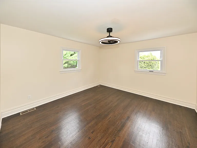 190 Madison Ave #1 — Photo 7