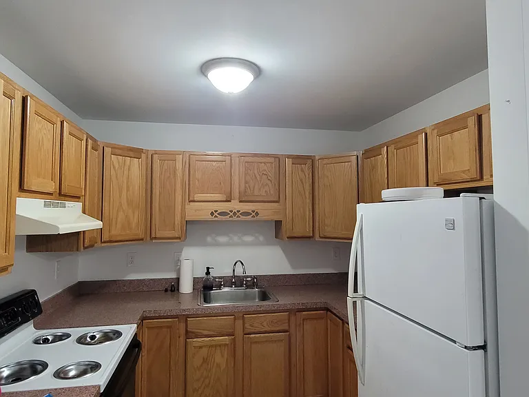 1180 Pocono Blvd #A2 — Photo 4