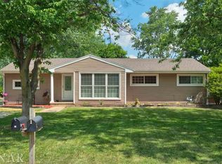13 Linda Ln, Normal, IL 61761