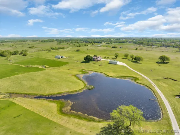 8758 Mount Washington Rd, Ardmore, OK 73401
