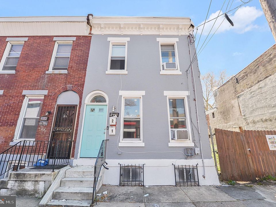 1st image of 2940 W Dauphin St #1