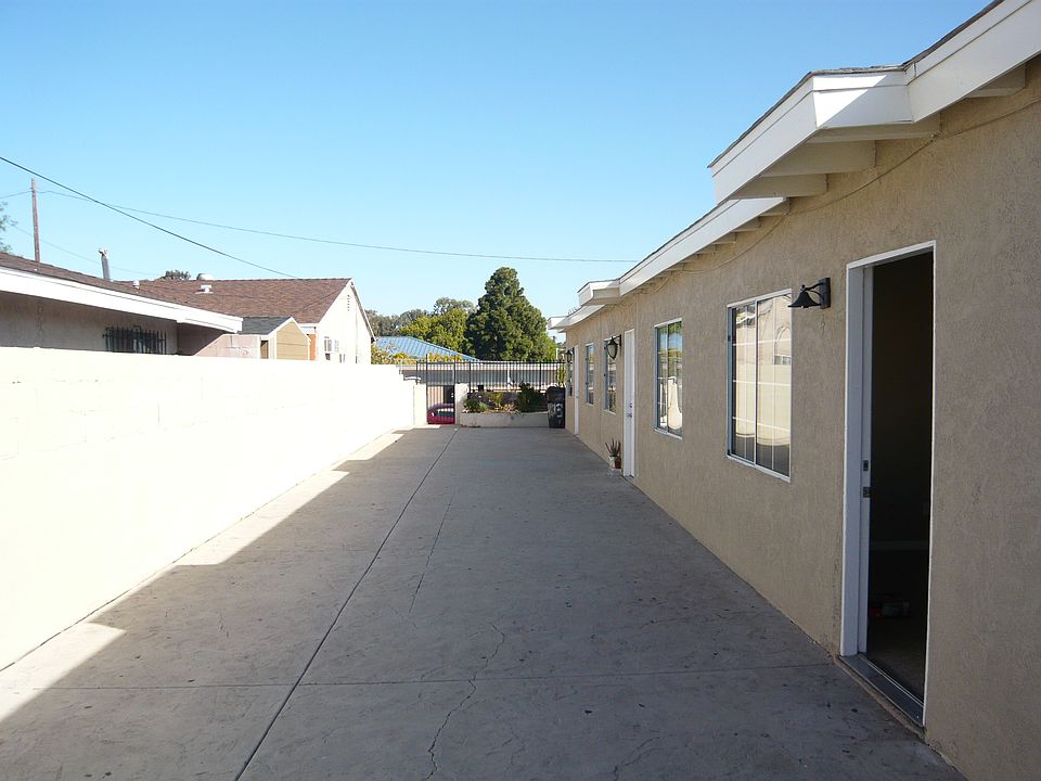1st image of 4039 Logan Ave