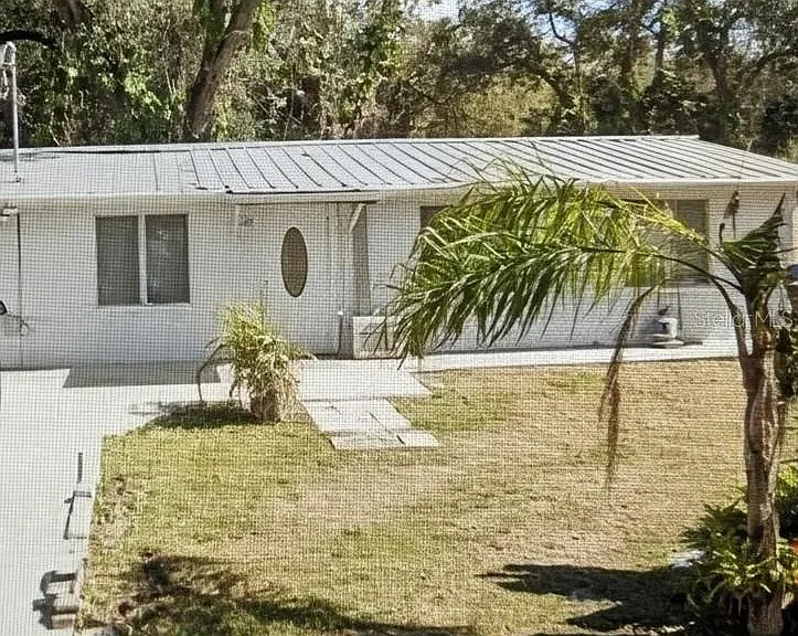 2725 Sample St — Photo 1