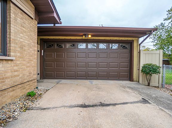 4th image of 179 Pleasant Dr