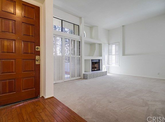 2nd image of 18843 Hatteras St Unit 20