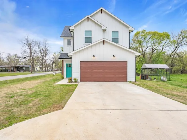 101 Seay St, Quinlan, TX 75474