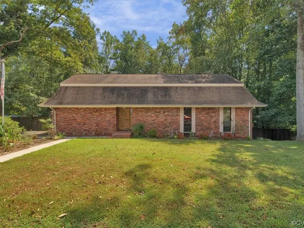 7013 Birchett Dr, Prince George, VA 23875