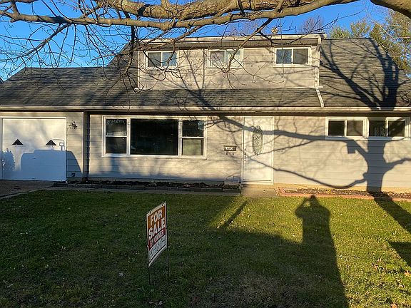 4th image of 3015 Archwood Pl