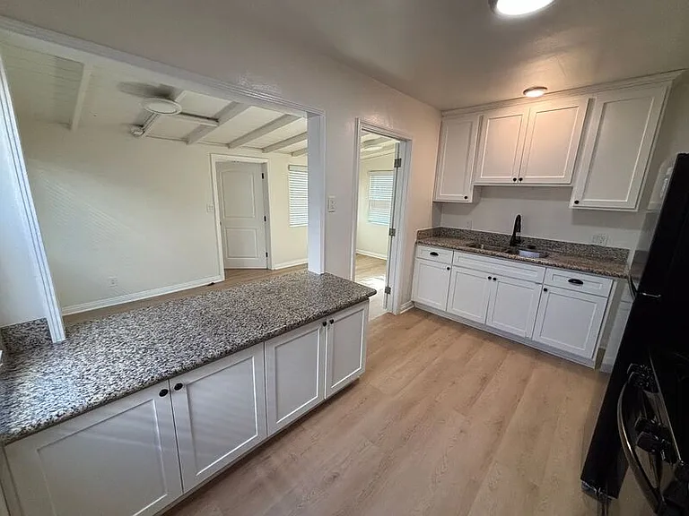 634-638 E Lemon Ave #634 — Photo 16