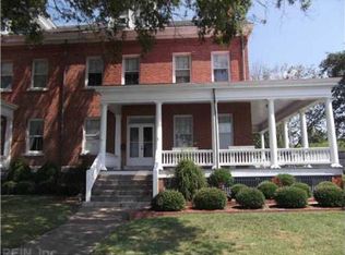 43 Fenwick Rd, Fort Monroe, VA 23651