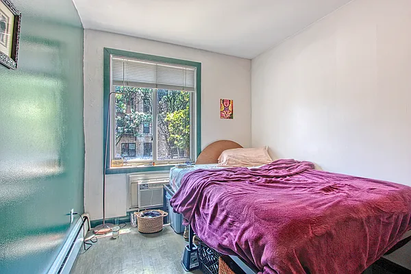 Rented by Douglas Elliman | media 16