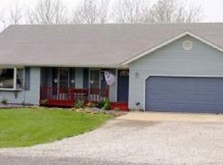 1253 Jamaica Dr, Edwardsville, IL 62025