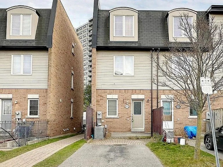 4262 Kingston Rd #LOWER — Photo 8