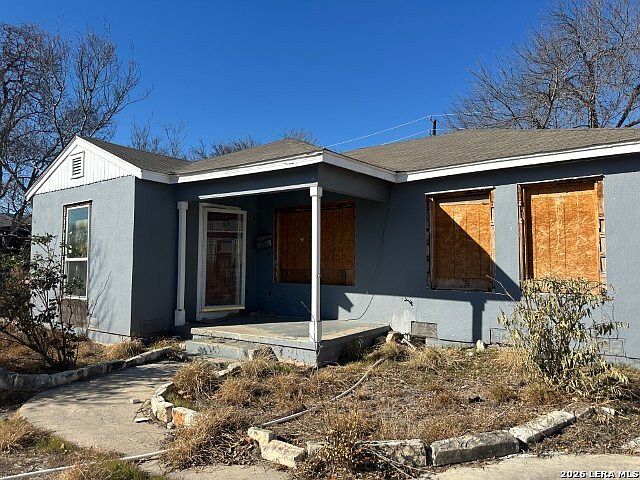 1st image of 2419 W Mistletoe